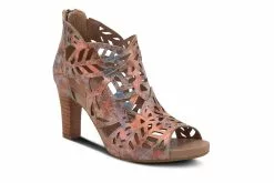 L'Artiste By Spring Step Amora