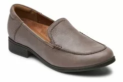 Cobb Hill Crosbie Moc
