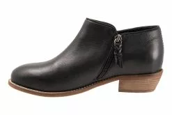 SoftWalk Rocklin -Boots Shop S1457 001 inside